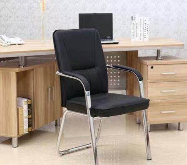 定興學生課桌椅廠家電話,老板桌廠商定制